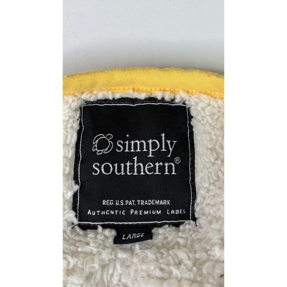 Simply Southern Yellow Bee Kind Pullover Fleece Women Large Oversized Sweatshirt - Picture 4 of 9